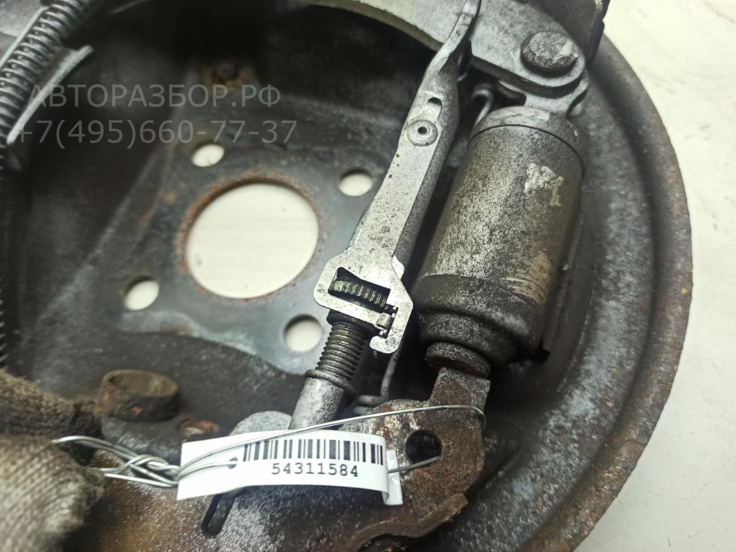 Щит опорный задний левый