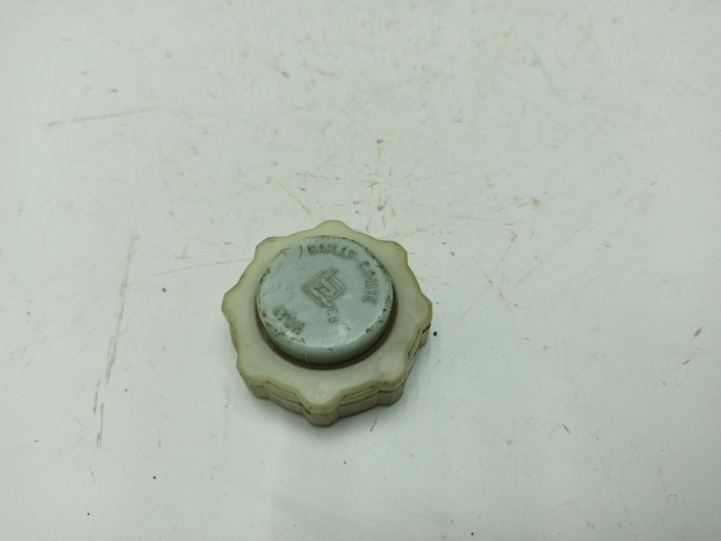 Крышка расширительного бачка