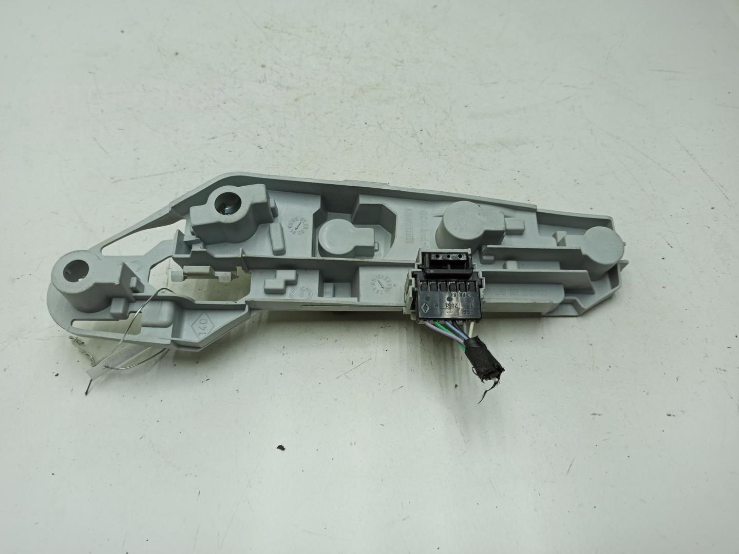 Плата заднего фонаря левого