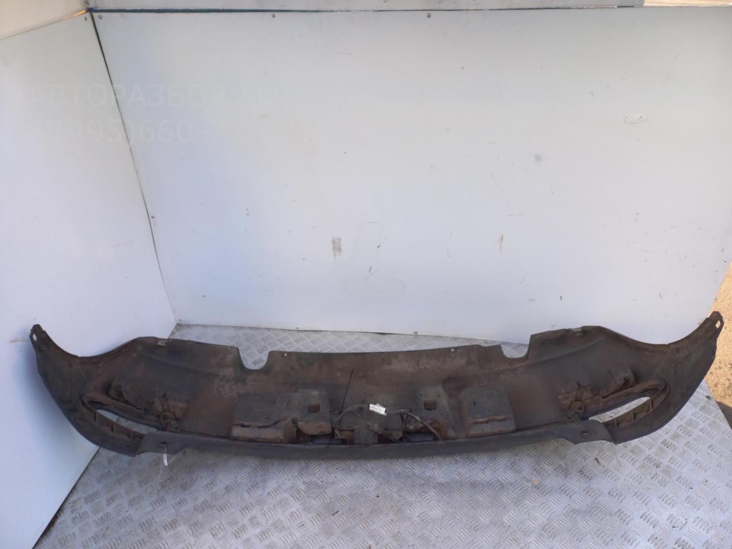 Бампер задний