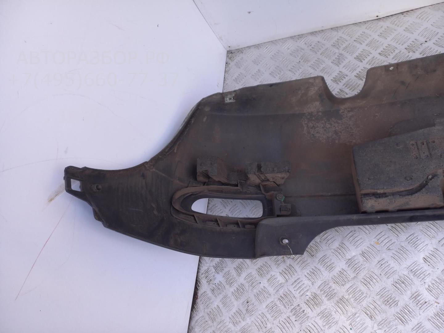 Бампер задний