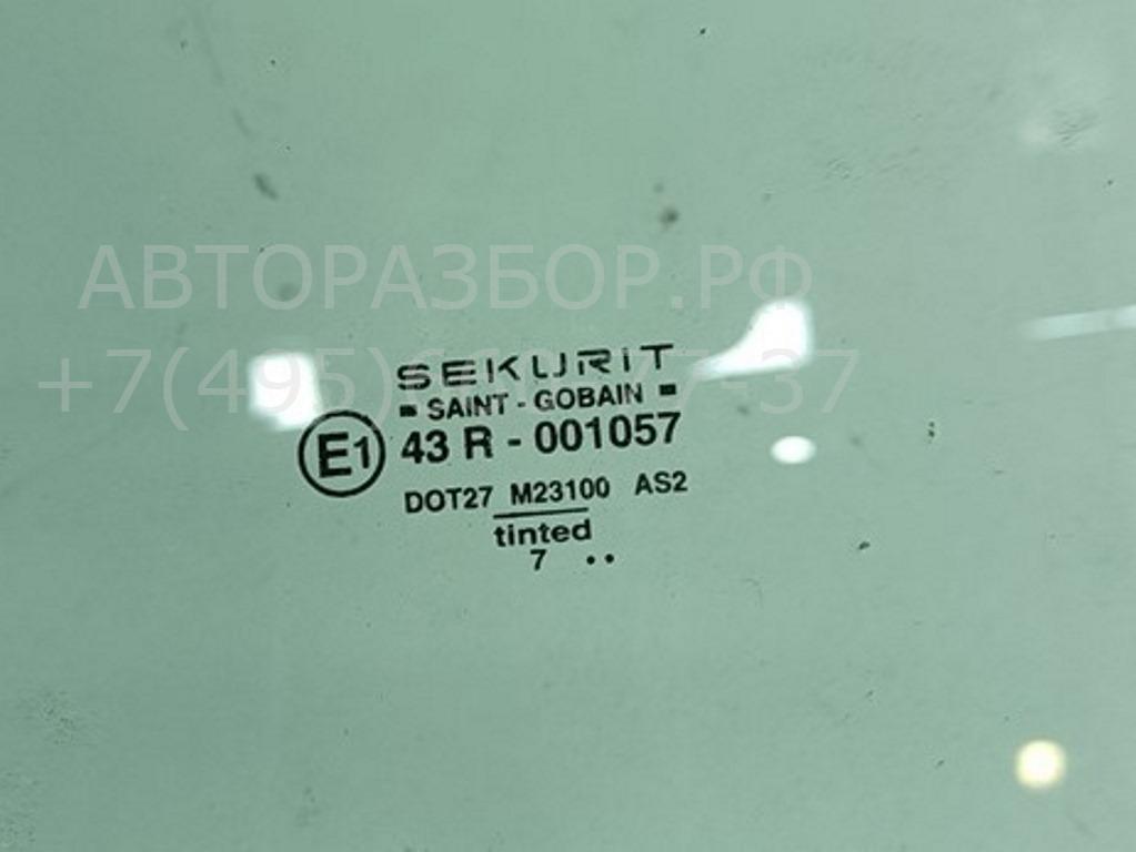 Стекло двери задней правой
