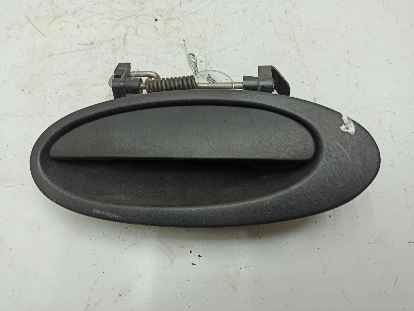 Ручка двери задней наружная левая