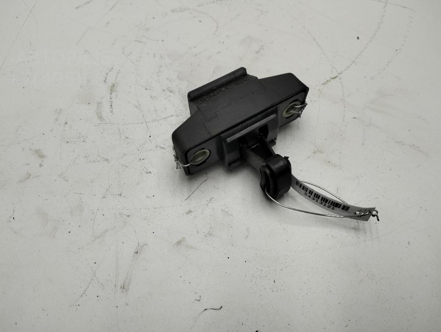 Замок багажника