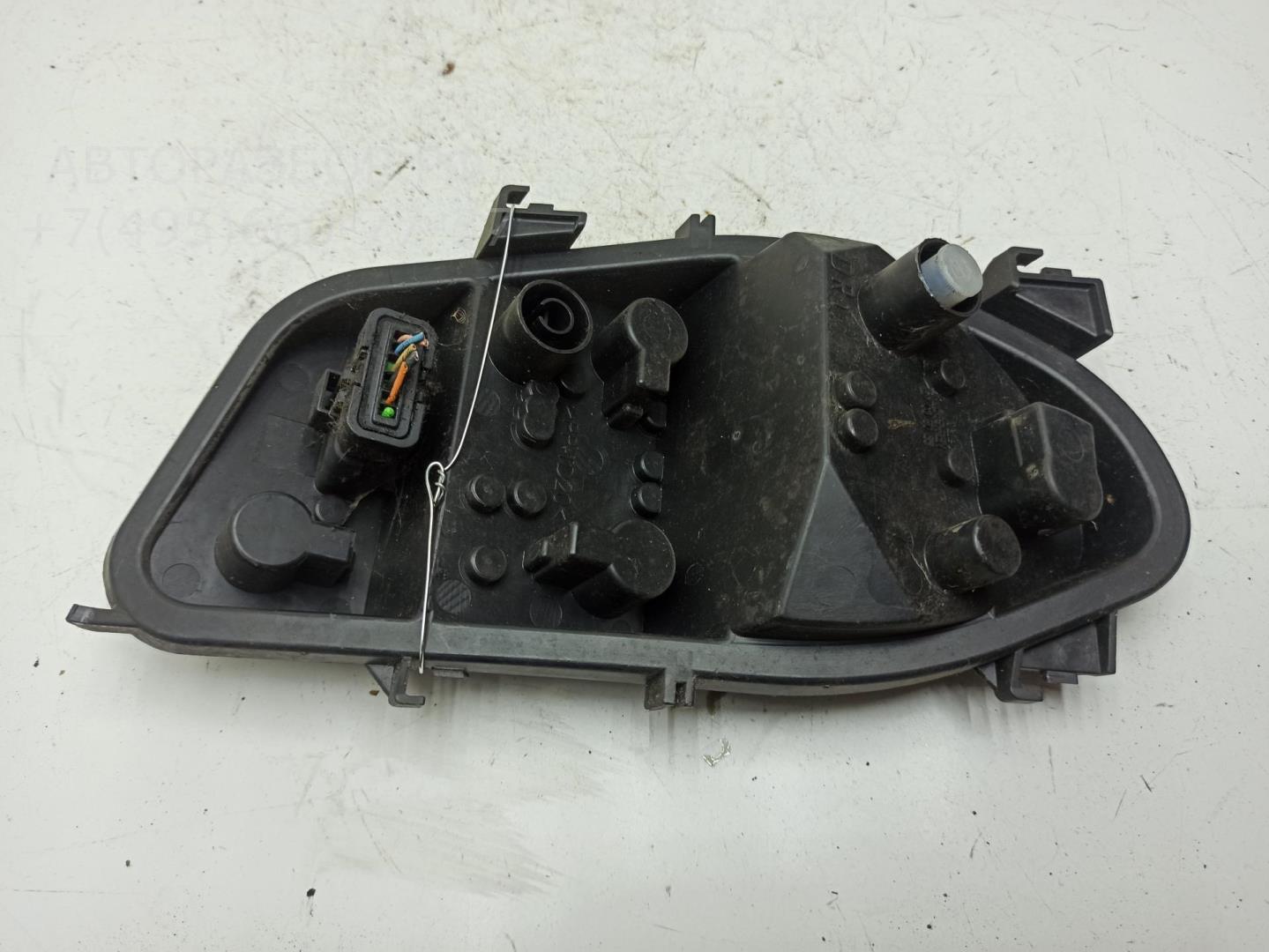 Плата заднего фонаря правого