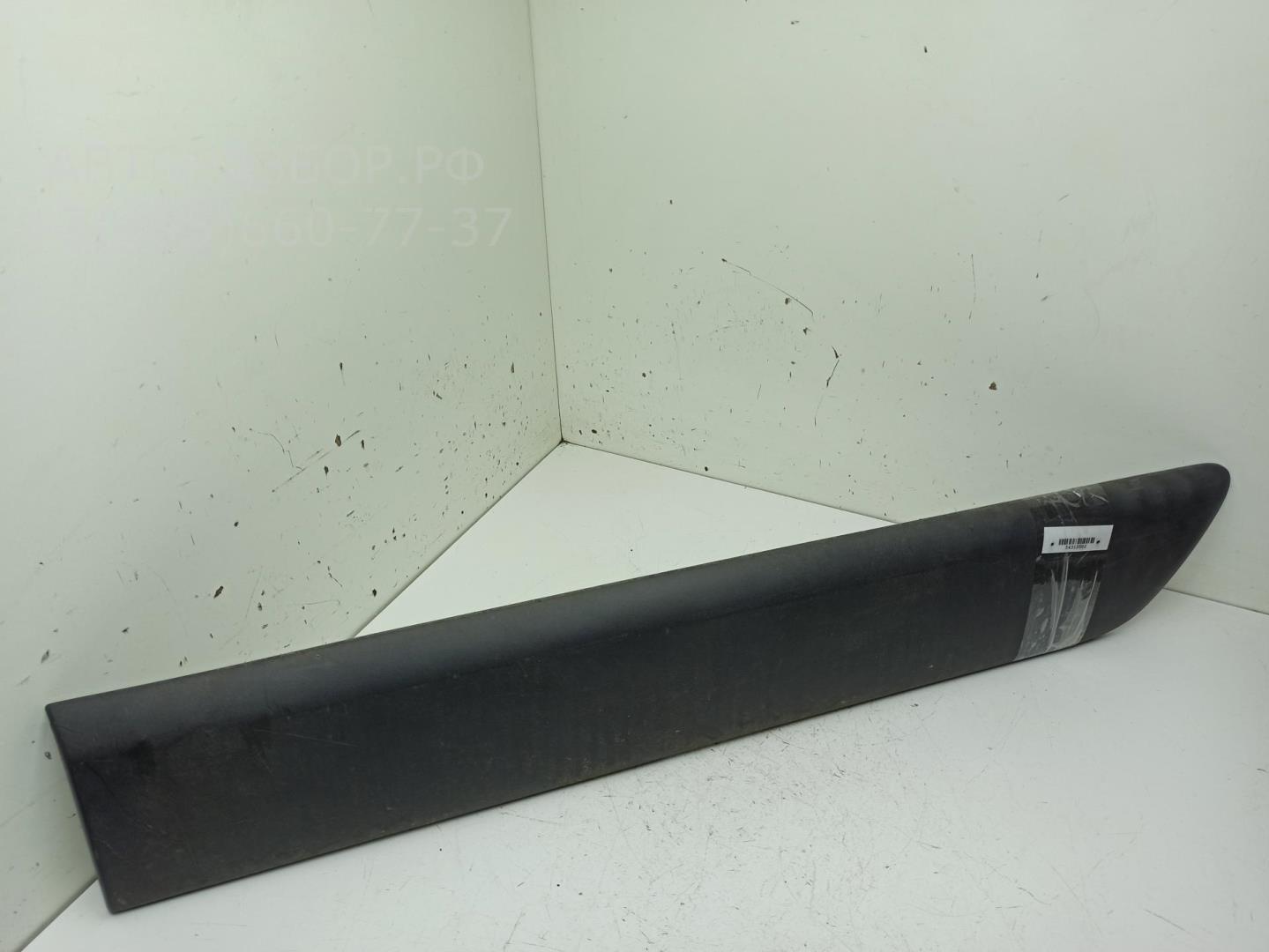 Накладка двери задней левой