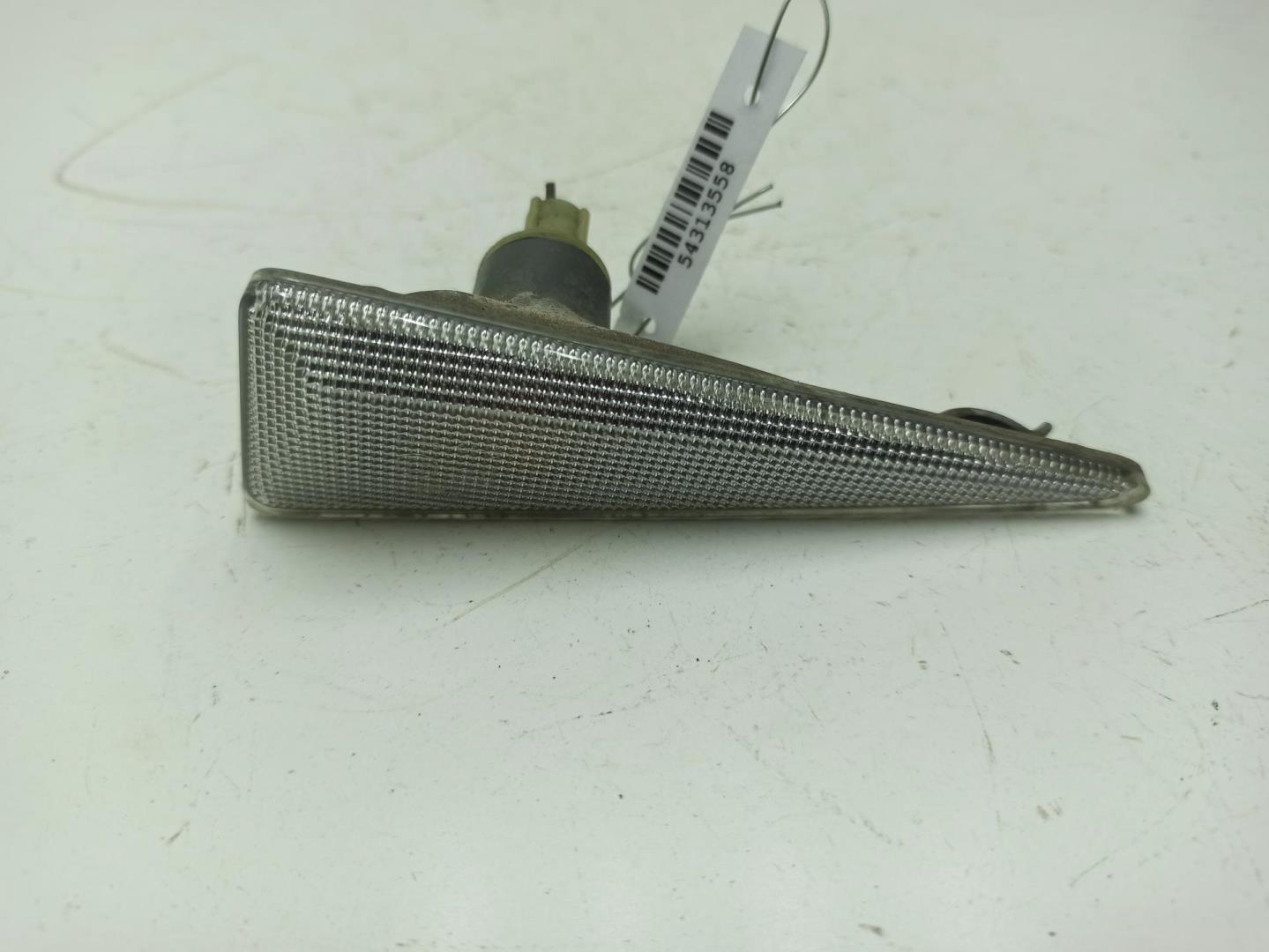 Указатель поворота правый