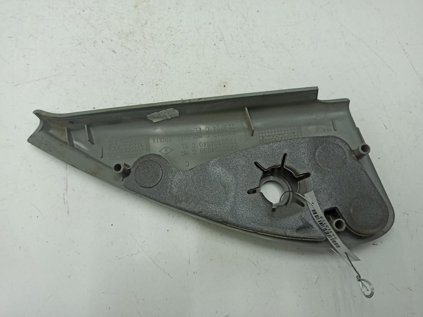 Накладка зеркала левого