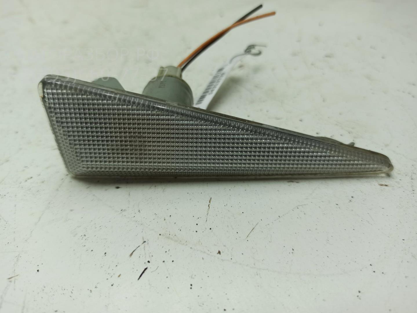 Указатель поворота левый