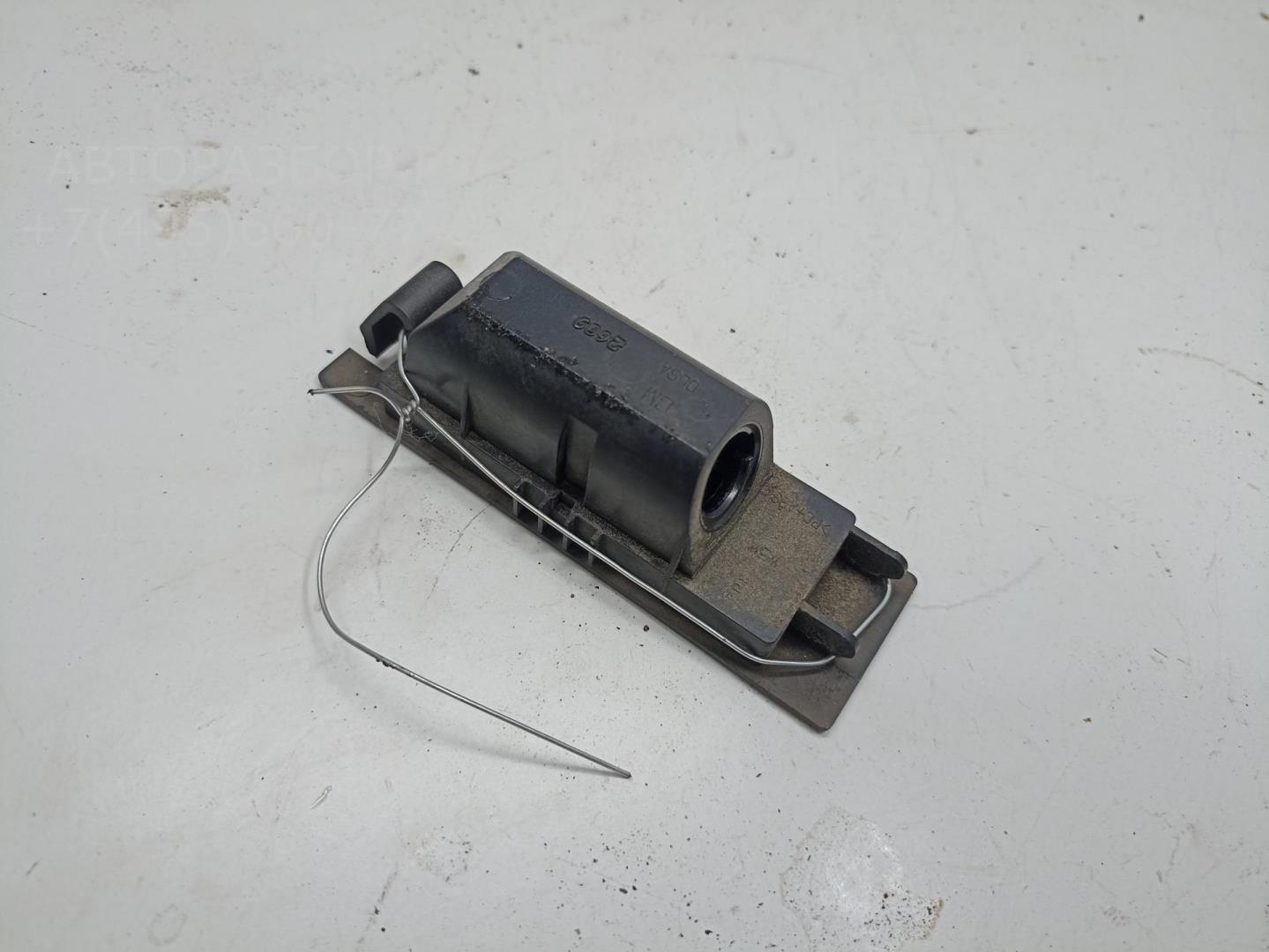 Фонарь подсветки номера