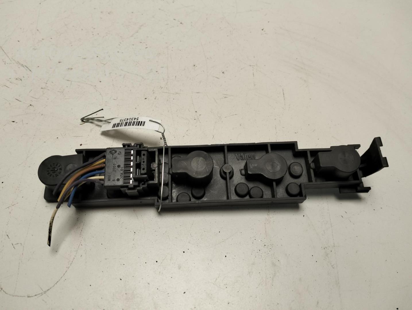 Плата заднего фонаря правого