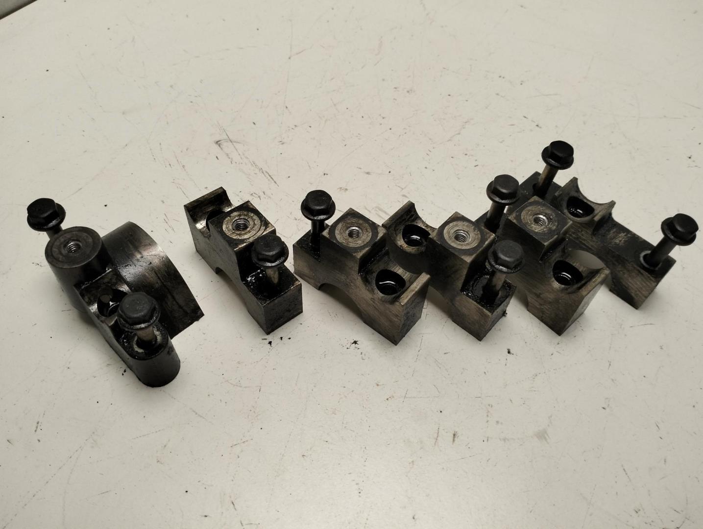 Кронштейн (сопут. товар)