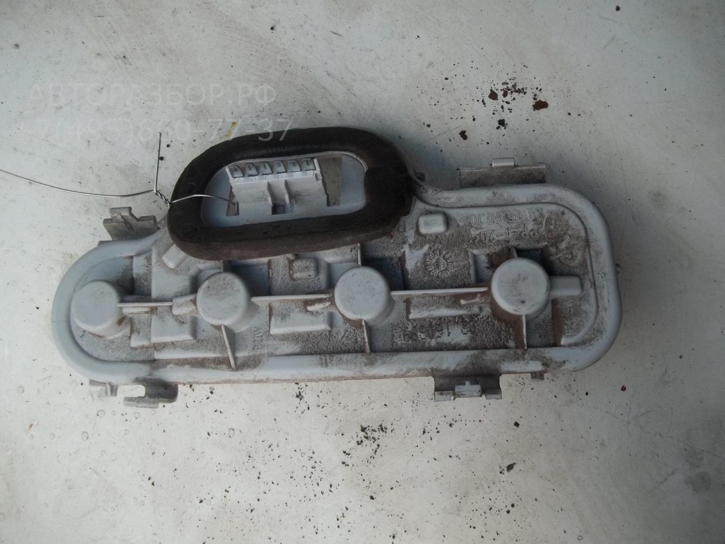 Плата заднего фонаря правого