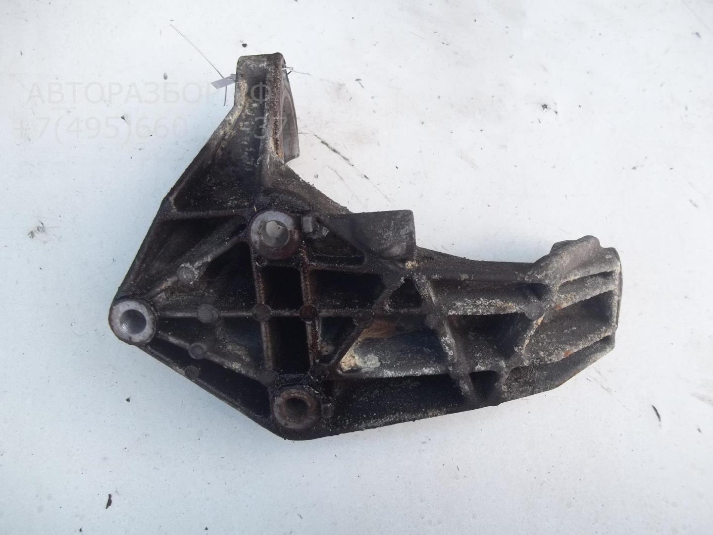 Опора двигателя