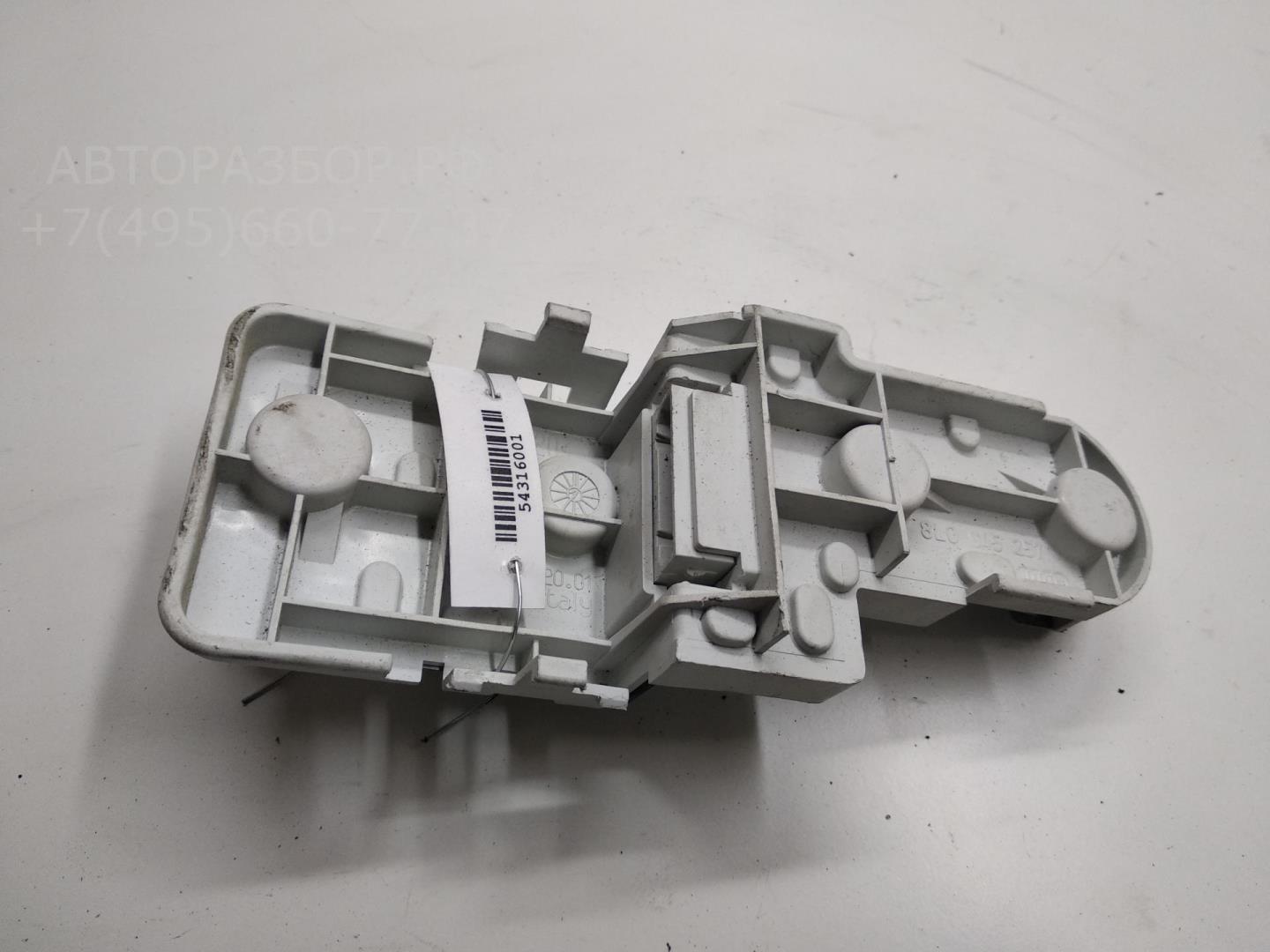 Плата заднего фонаря левого