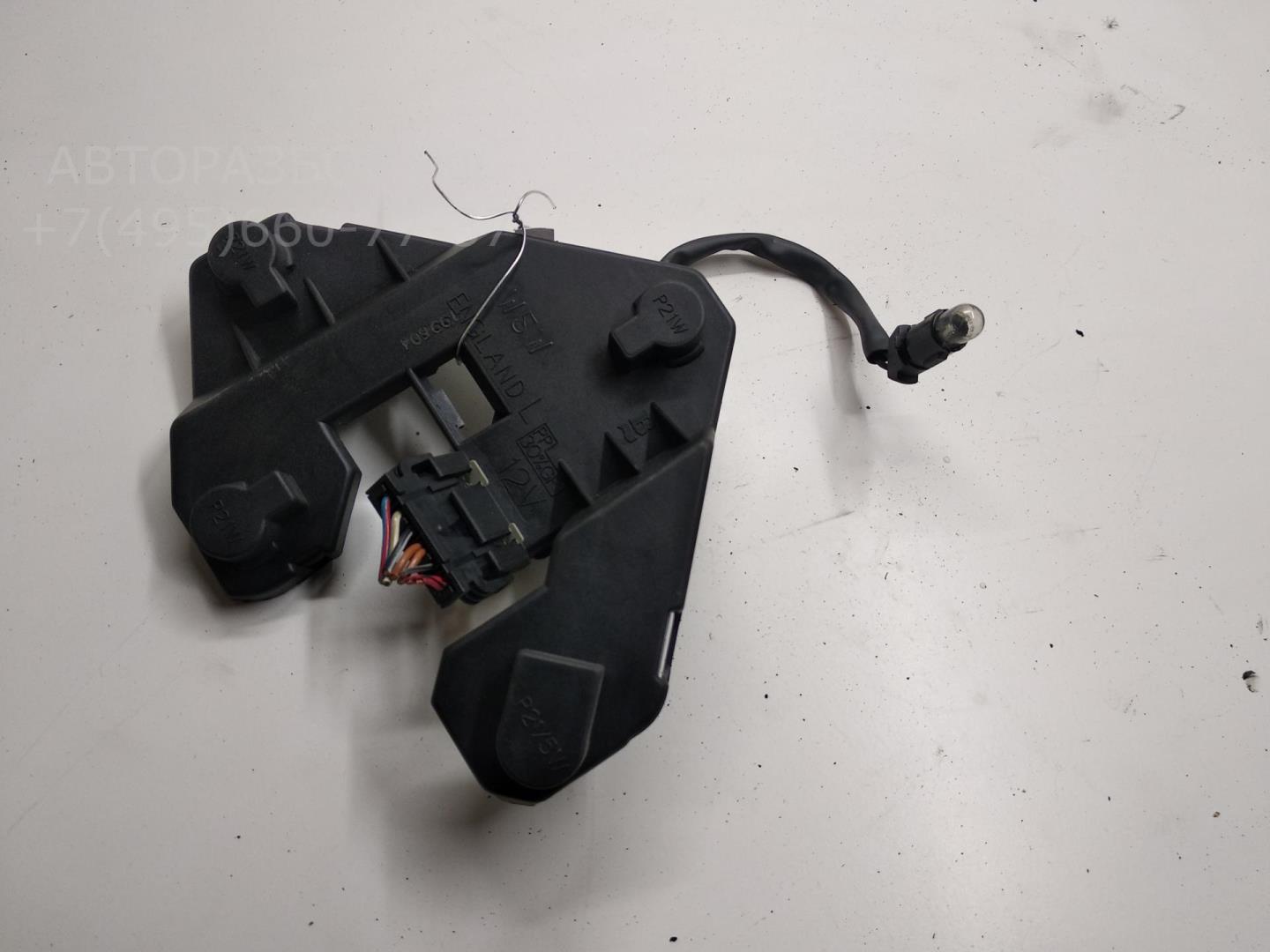 Плата заднего фонаря левого