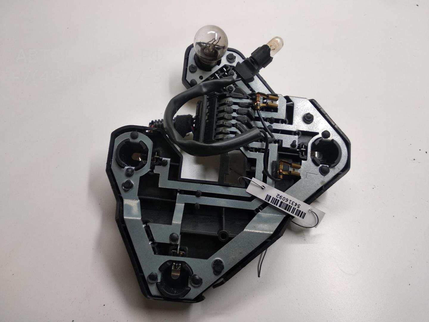 Плата заднего фонаря левого