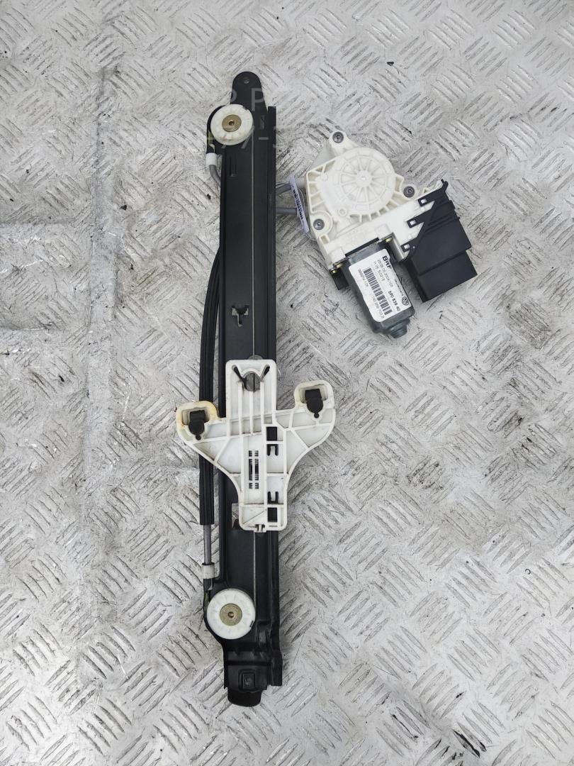 Стеклоподъемник электр. задний левый