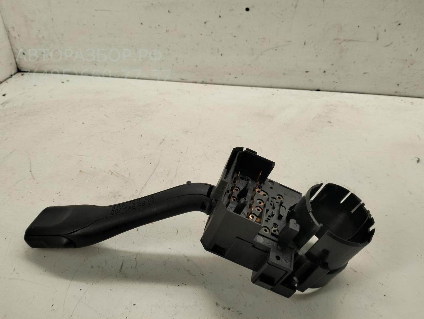 Переключатель поворотов подрулевой