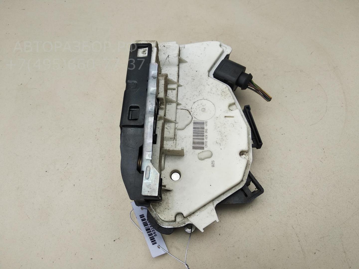 Замок двери задней правой