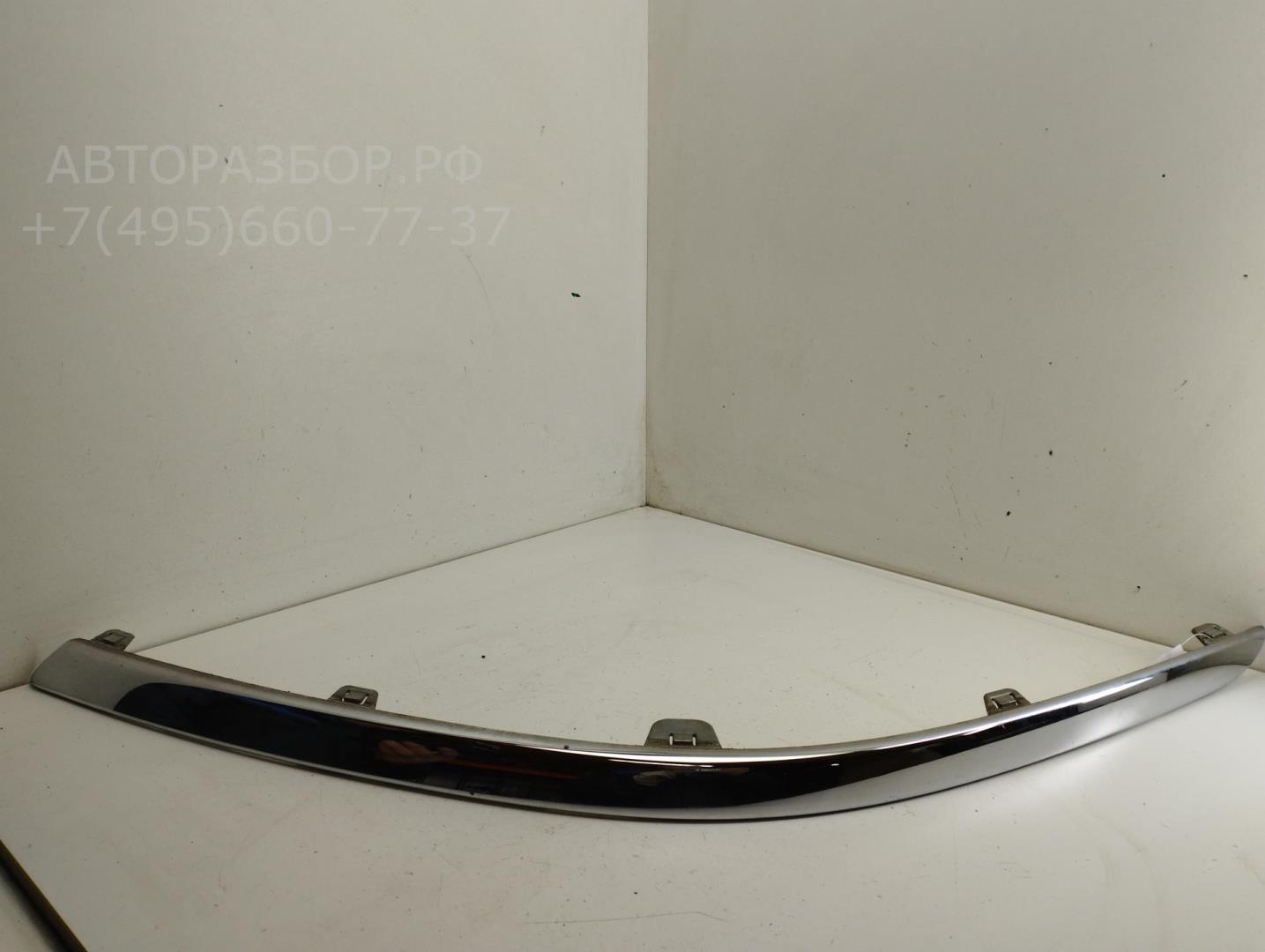 Молдинг переднего бампера левый