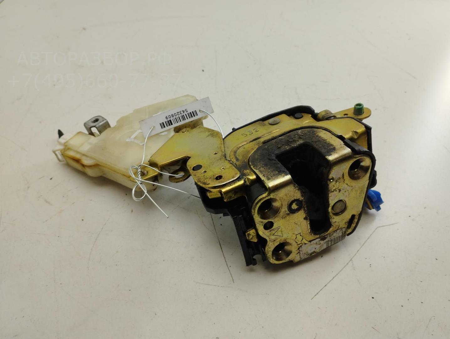 Замок двери передней правой