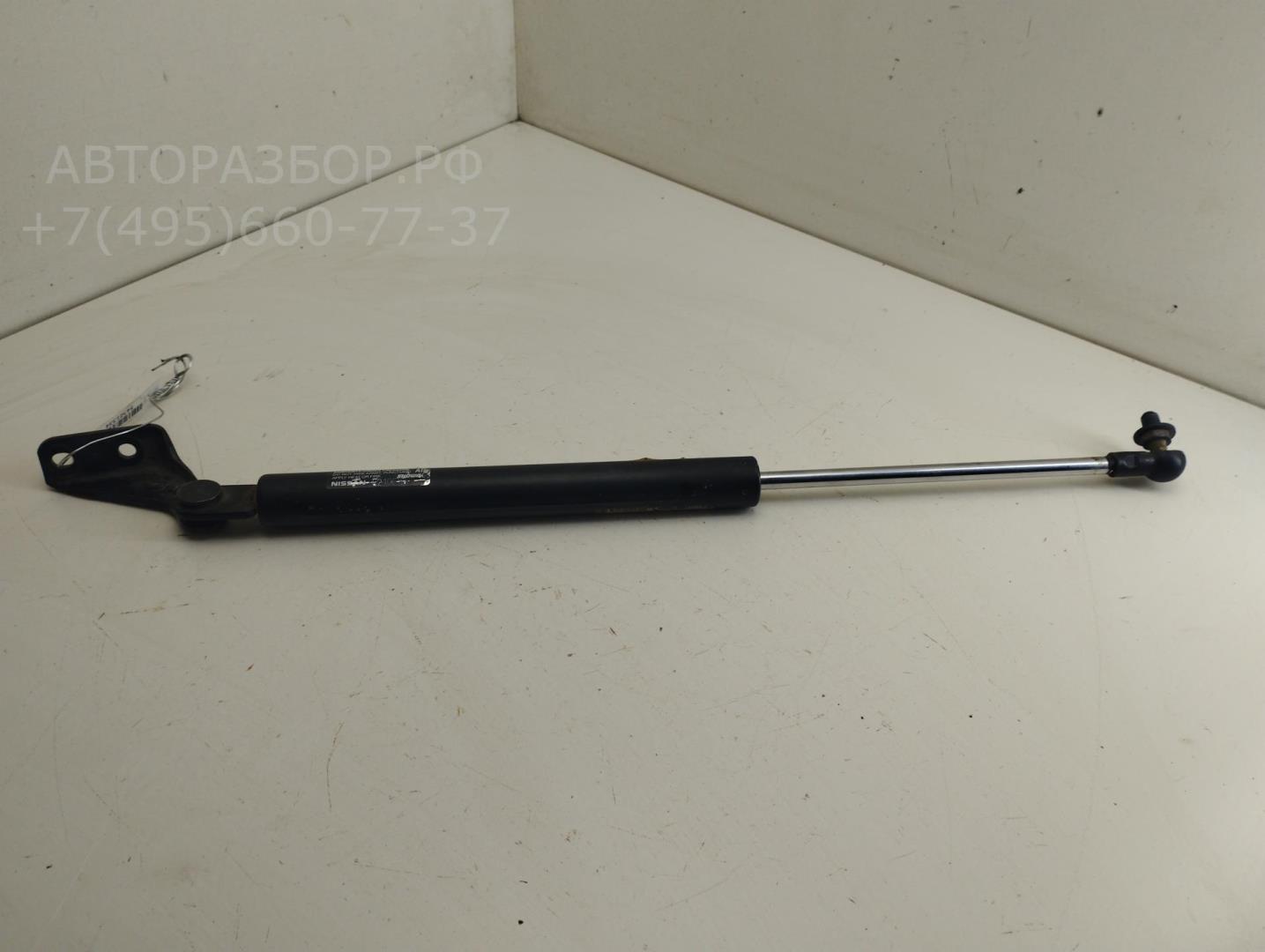 Амортизатор двери багажника