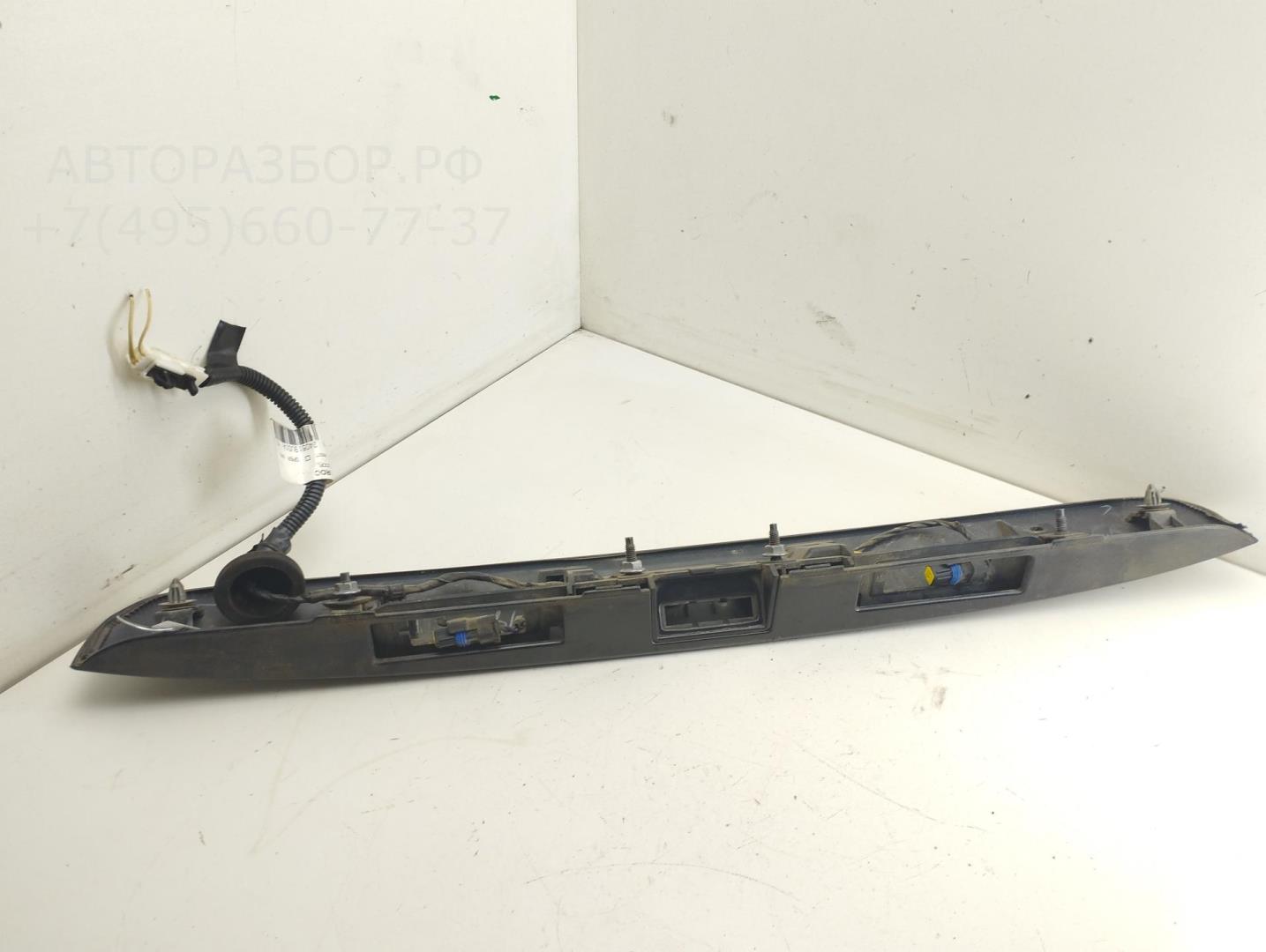 Накладка крышки багажника