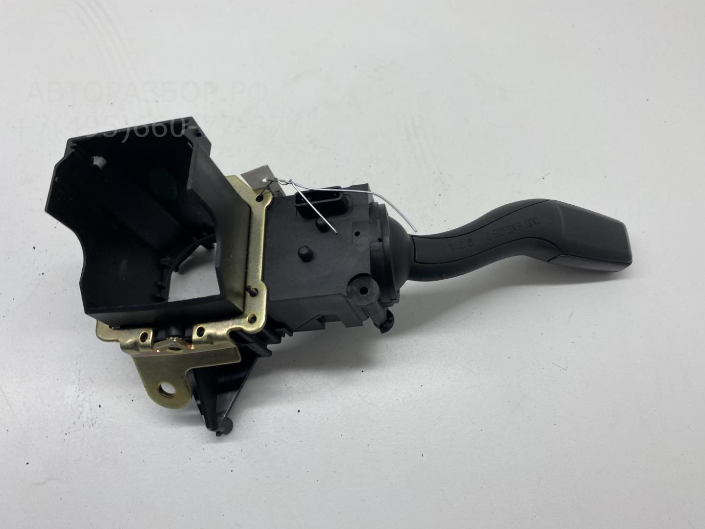 Переключатель поворотов подрулевой