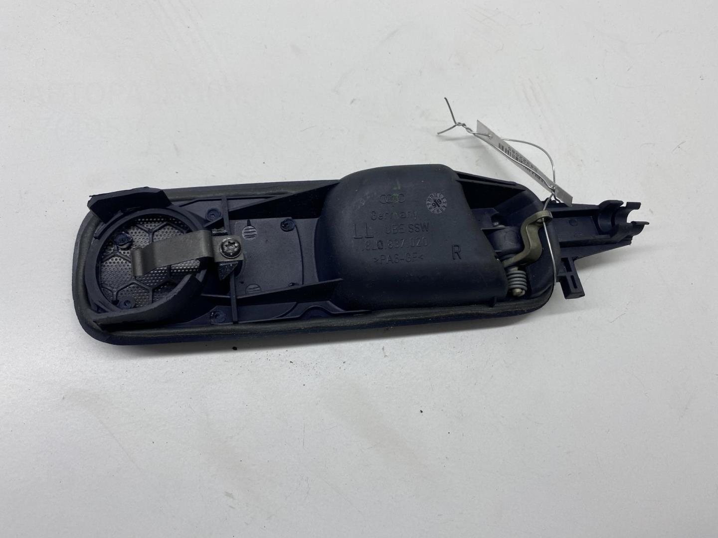 Ручка двери передней внутренняя правая