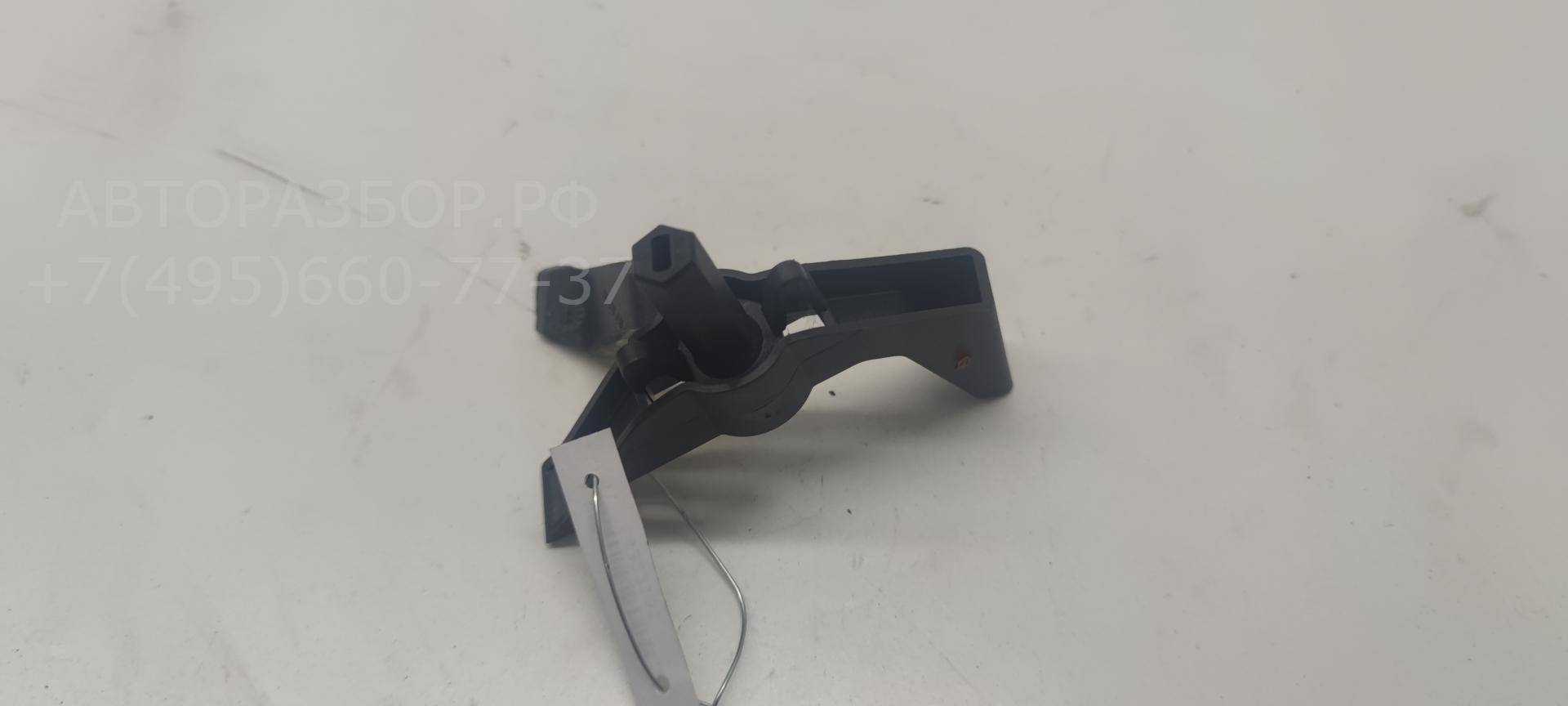 Кронштейн (сопут. товар)