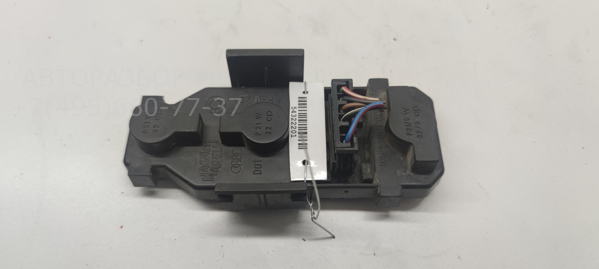 Плата заднего фонаря левого