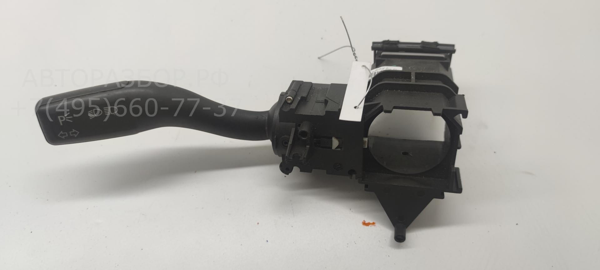 Переключатель поворотов подрулевой