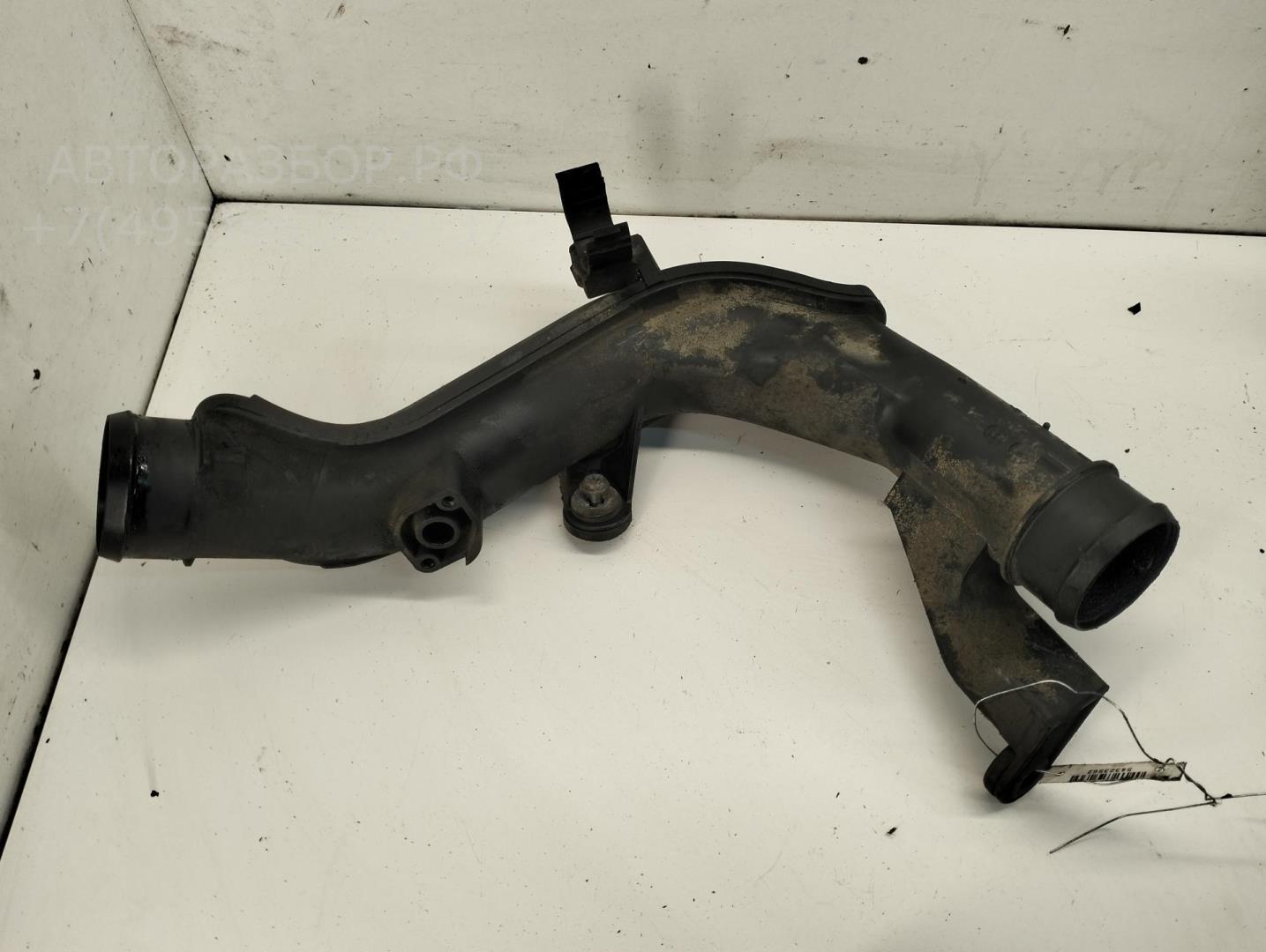 Патрубок интеркулера