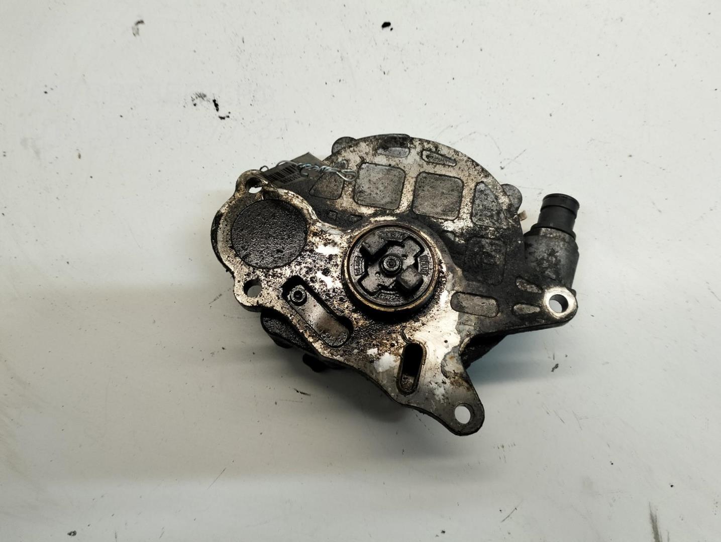 Насос вакуумный