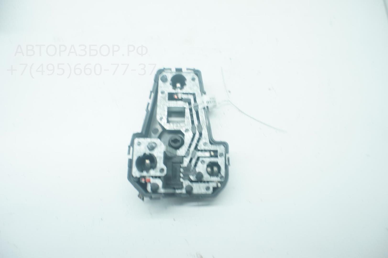 Плата заднего фонаря правого