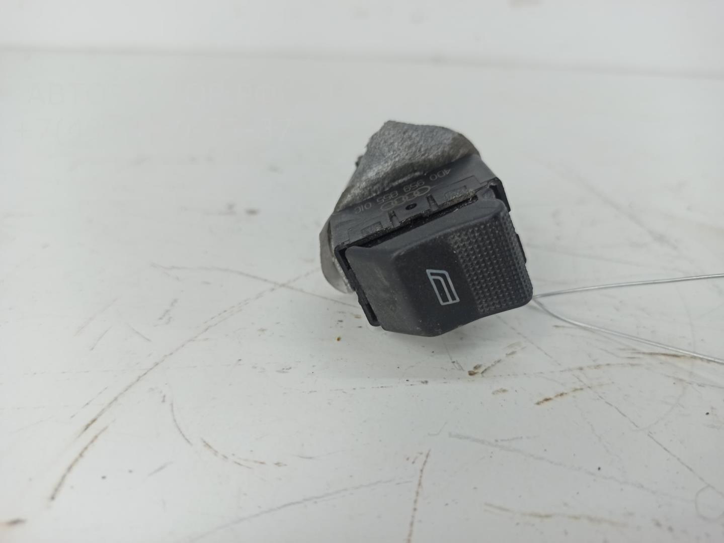 Кнопка стеклоподъемника