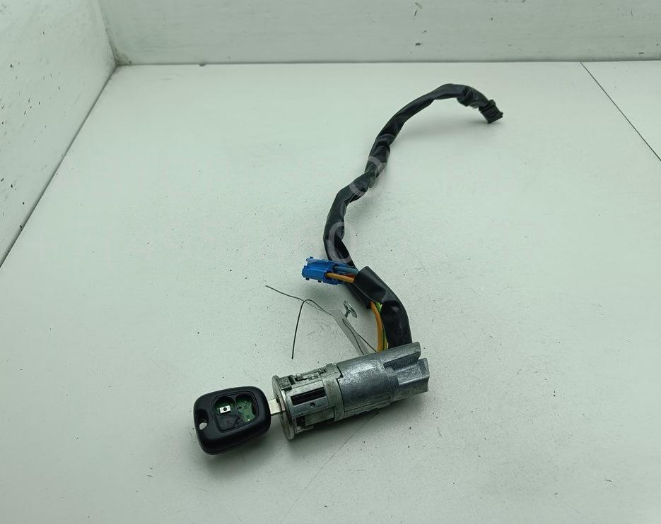 Замок зажигания