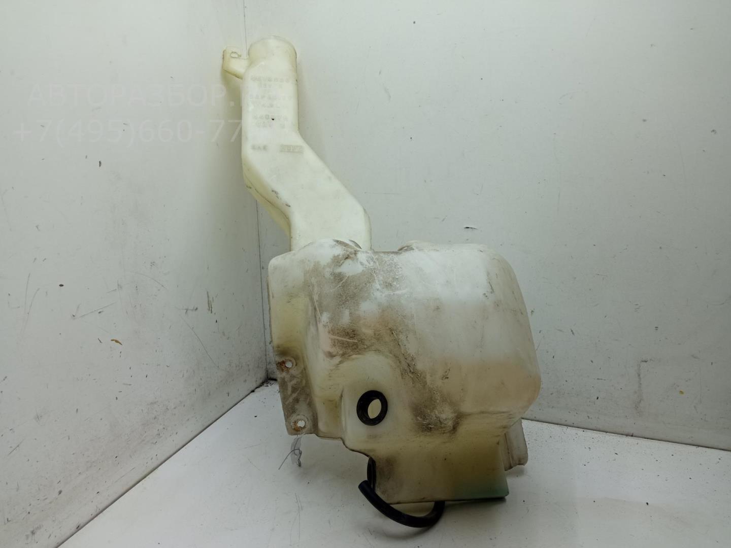 Бачок омывателя лобового стекла