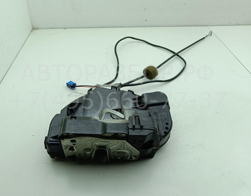 Замок двери задней правой