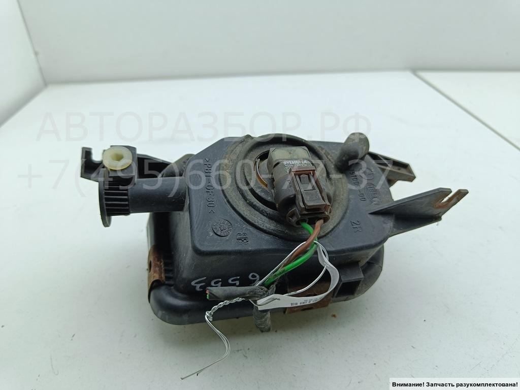 Фара противотуманная правая