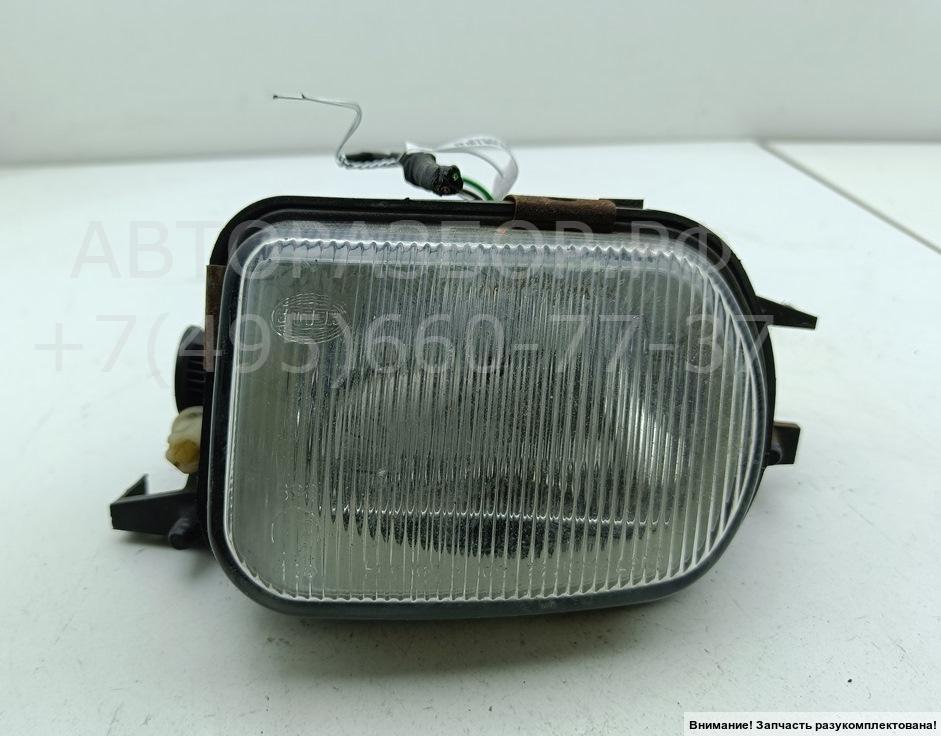 Фара противотуманная правая