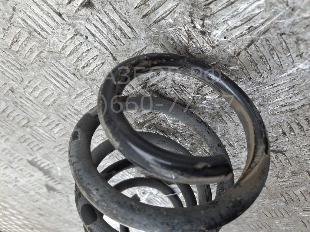 Пружина задняя