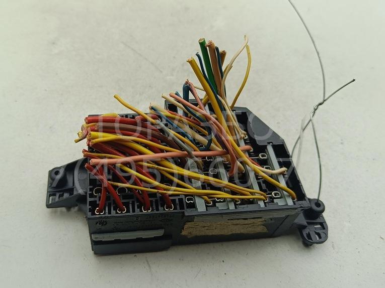 Блок предохранителей