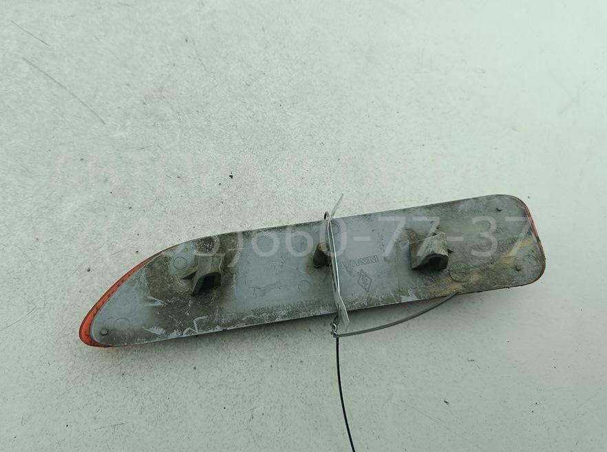 Отражатель в бампер задний правый
