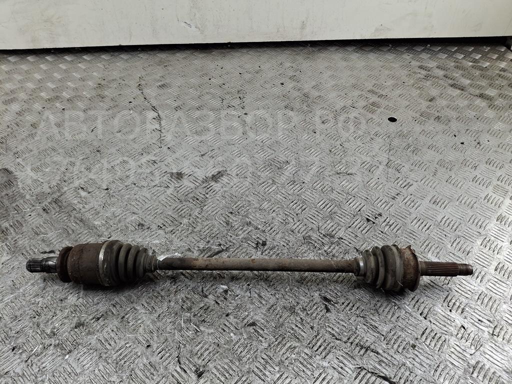 Полуось задняя