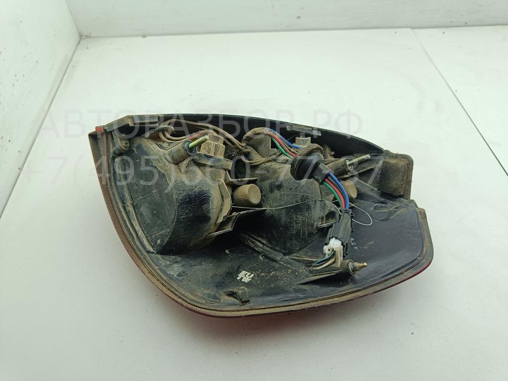 Фонарь задний левый