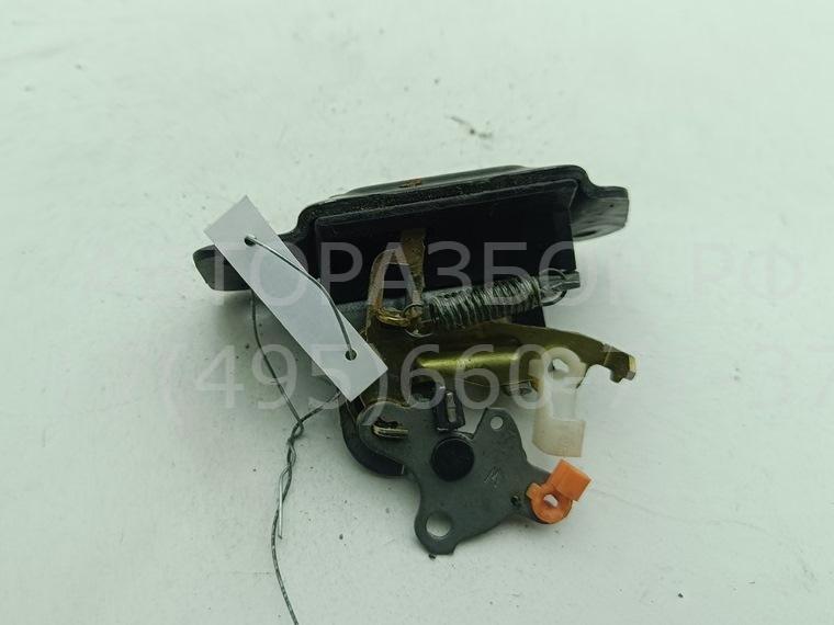 Замок багажника