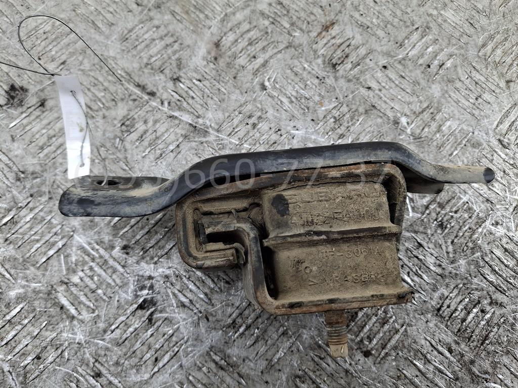 Опора двигателя левая