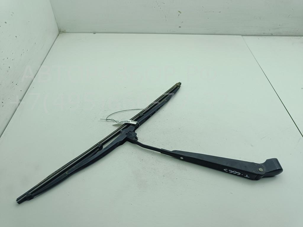 Поводок стеклоочистителя заднего